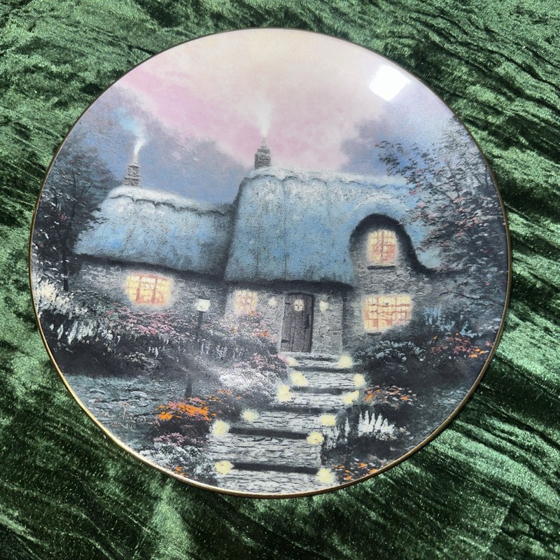 Thomas Kinkade 1991 Candlelit COTTAGE English Cottages Collectors Plate 8.5”
