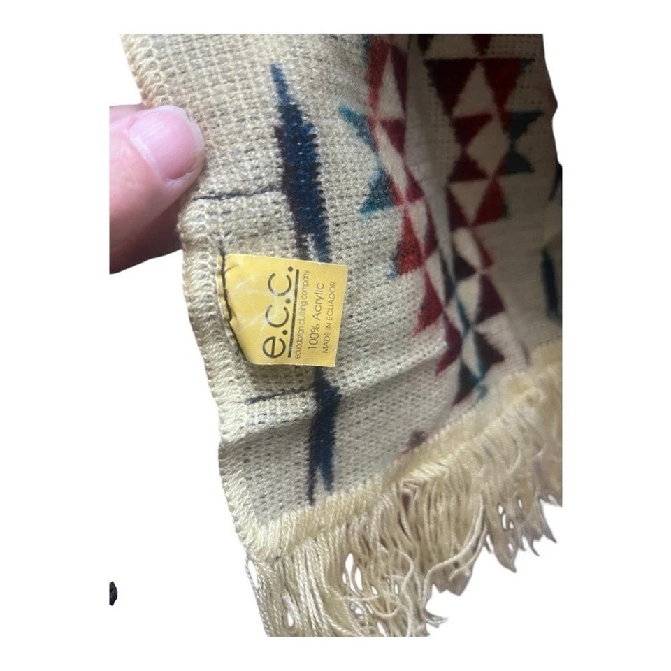 Bufanda multicolor estampado azteca empresa de ropa ecuatoriana feria y cuadrada vintage Foto 3 de 4