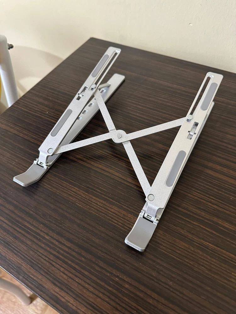 laptop stand