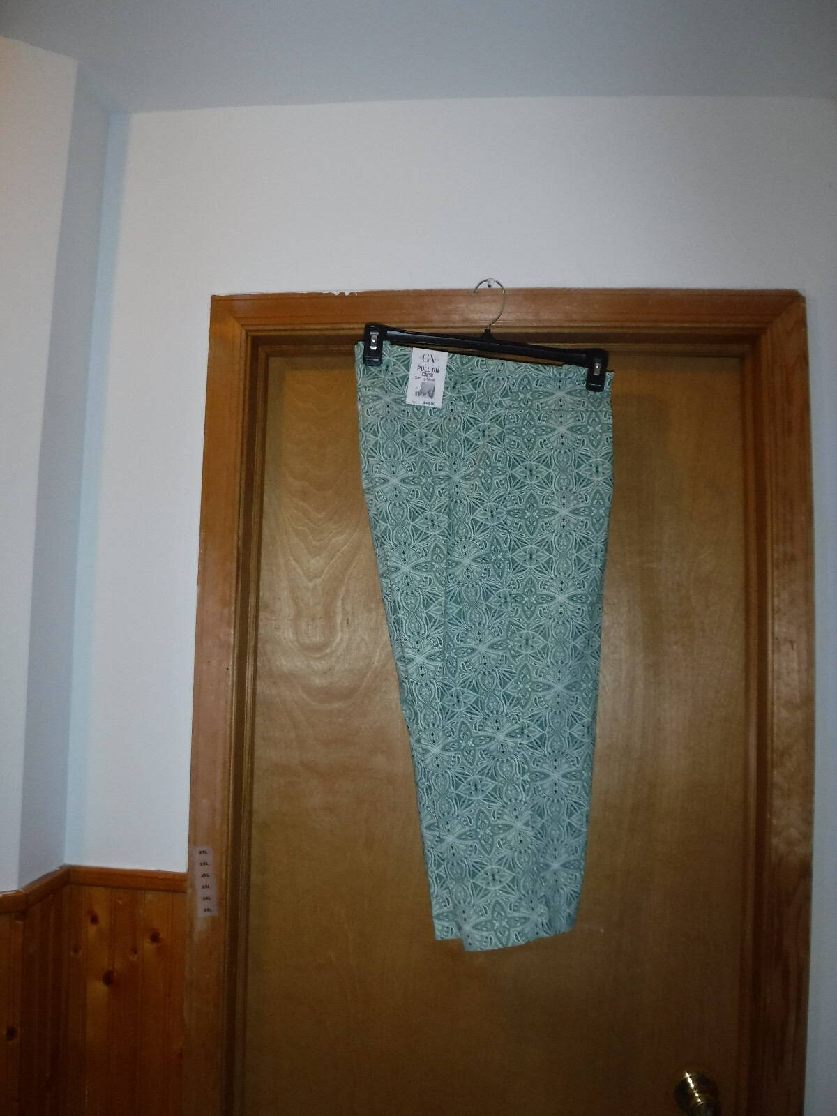 Picture 2 of 6