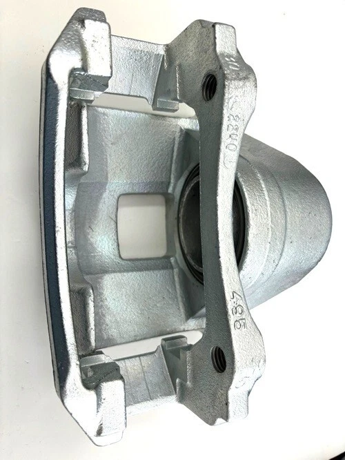 18-B4639 盘式制动器涂层卡钳前右 CARQUEST Venture Grand Prix 更多 — 第 4/4 张图片