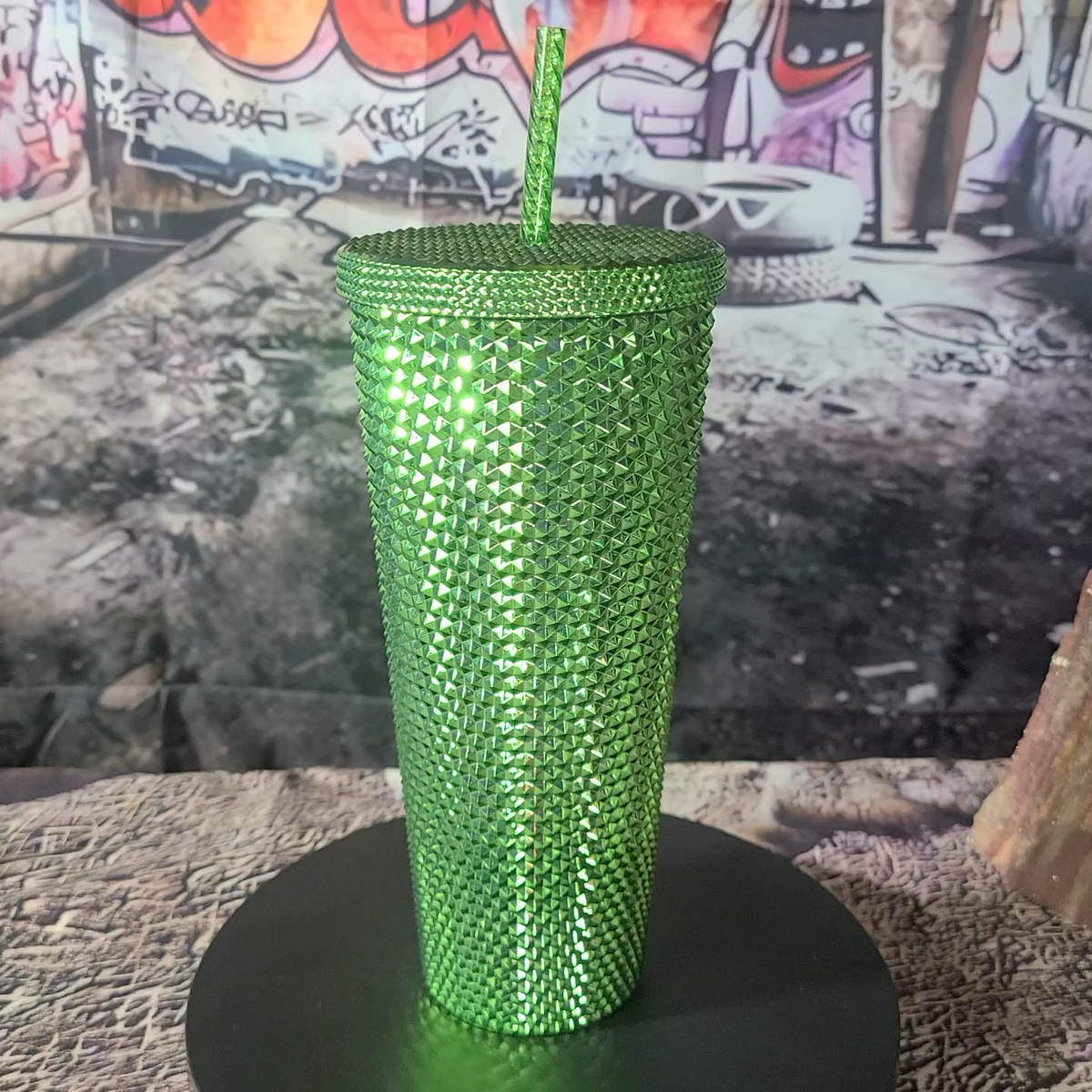 Starbucks Metallic Green Bling Studded Cup 24oz Venti Holiday 2023  display picture 1