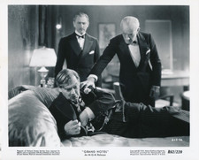 JOHN BARRYMORE LIONEL LEWIS STONE Original Vintage R-62 GRAND HOTEL MGM Photo