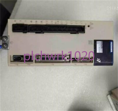 1PCS Yaskawa servo drive SGD7S-5R5A00A002 in good condition
