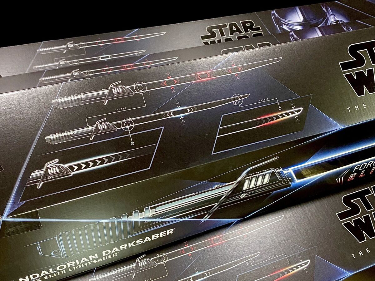 STAR WARS Mandalorian Darksaber The Black Series Force FX STAR WARS Mandalorian Darksaber The Black Series Force FX