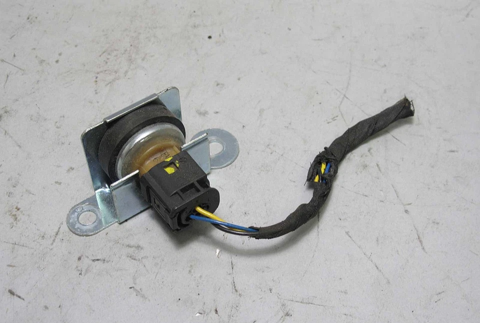 Sensor de aceleración BMW para Dynamic Drive 2004-2010 E60 E63 E64 E65 E66 E70 Foto 2 de 4