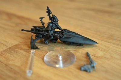 Warhammer 40000 / 40k Eldar - Himmelsprophet / Farseer Skyrunner - Plastik
