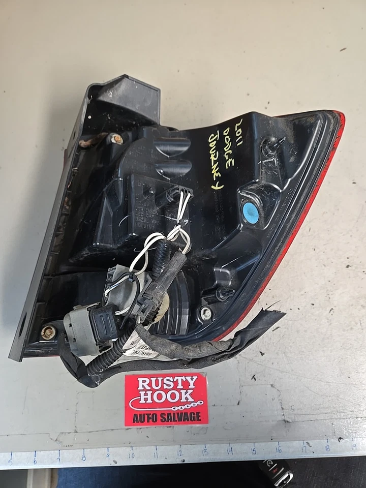 2011 DODGE JOURNEY DRIVER LEFT QUARTER TAIL LIGHT TAIL LAMP 68078465AC Foto 4 de 4