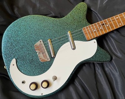 Danelectro Dc59 Bluesparkle With Case