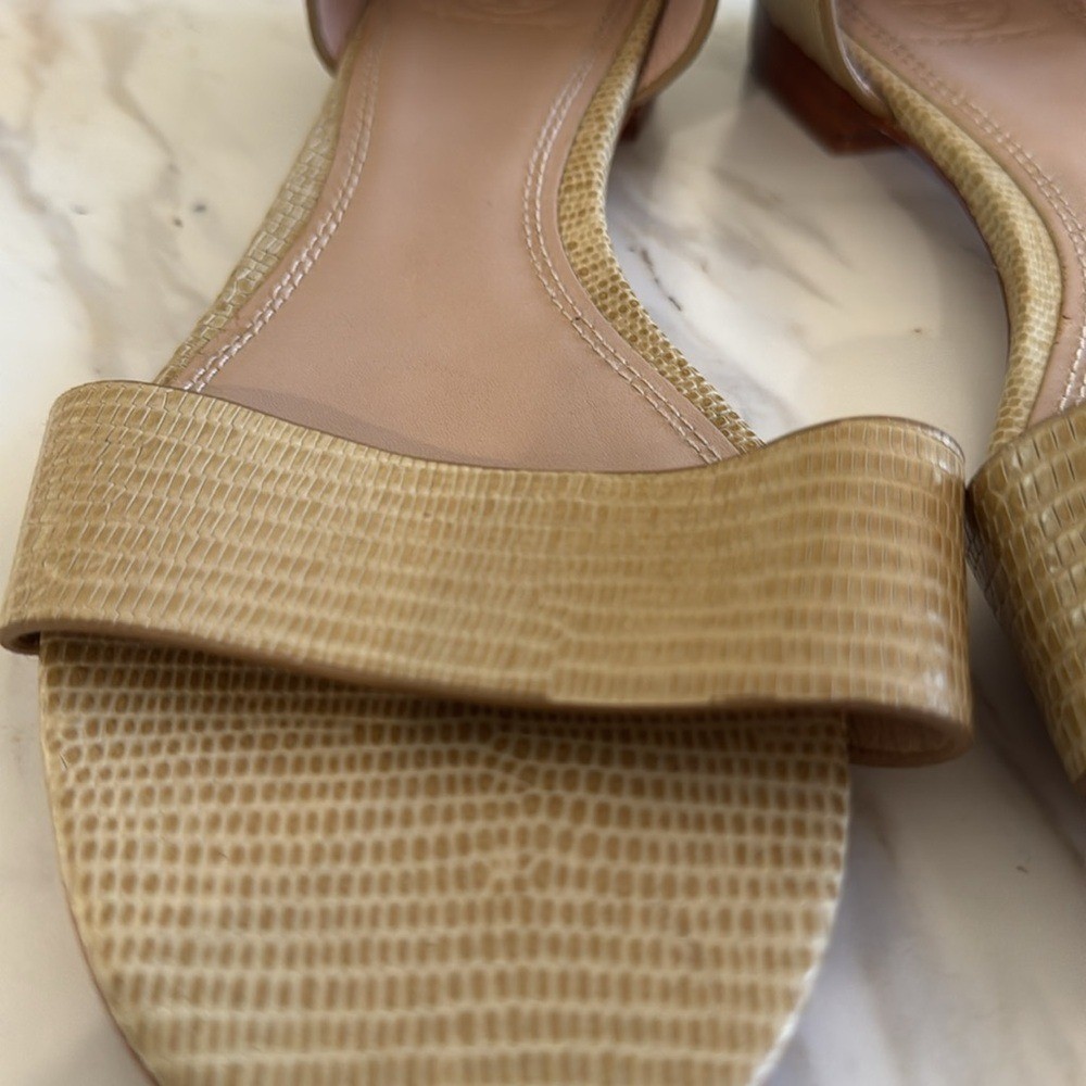 Tory Burch Savannah D'Orsay Flat Sandals Tan Embossed Leather Strap Front Sz 10 thumbnail 9