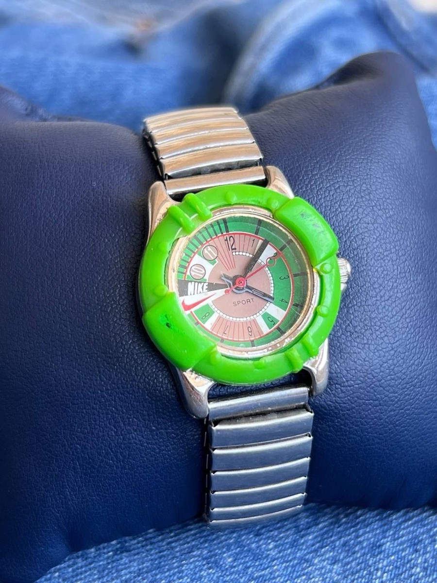 Vintage Nike 90's Quartz Analog Watch Classic Logo USA Y2K Steel