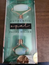 Maven & Bloom Natural Opal Stone Facial Roller Brand New in Box