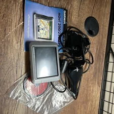 Garmin nüvi 200 Automotive Mountable Bundle
