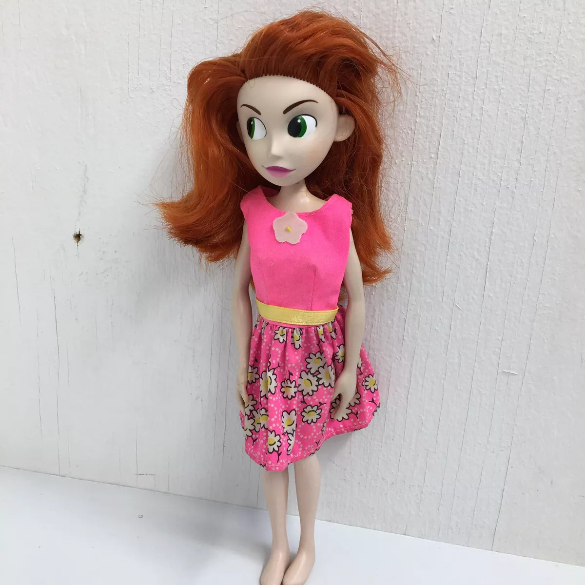Poup e Disney Kim Possible 10 pouces dans une robe Barbie