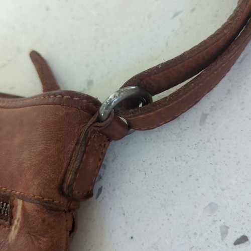 Vilenca Holland Woven Leather Crossbody Purse - Picture 9 of 14