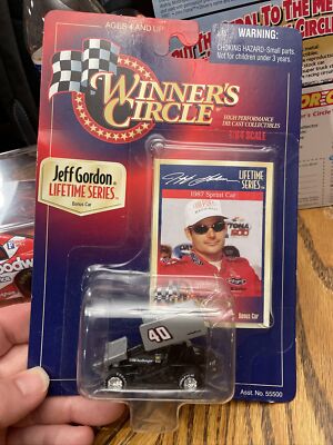 1987 JEFF GORDON #40 SPRINT CAR - -1:64 size WINNERS CIRCLE BONUS CAR New 