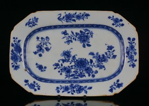 Antique Chinese Blue and White Porcelain Shaped Flower Meat Plate QING 18th C