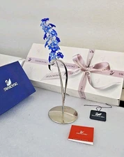 SWAROVSKI CRYSTAL PARADISE FLOWERS DINDORI SAPPHIRE BLUE 677990 MINT CONDITION 