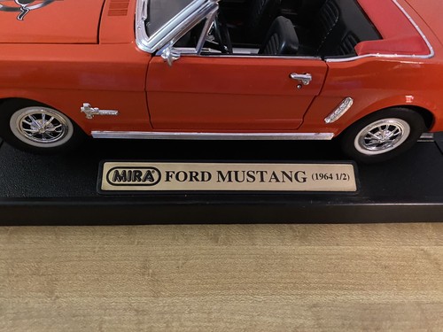 Gebraucht ohne Originalkarton..Mira 1964 1/2 Ford Red Mustang.Maßstab 1/18 - Bild 2 von 16