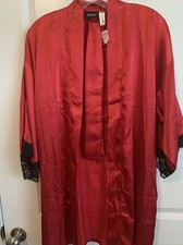 Fredericks of Hollywood Red Robe with Black Lace Womens Size Small NWT