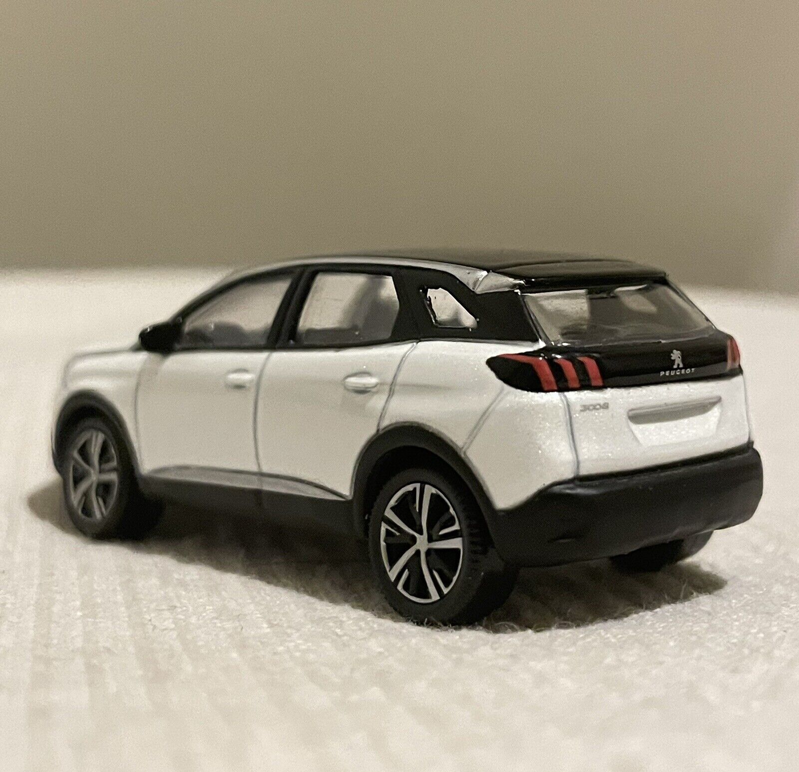 Foto 5 di 7