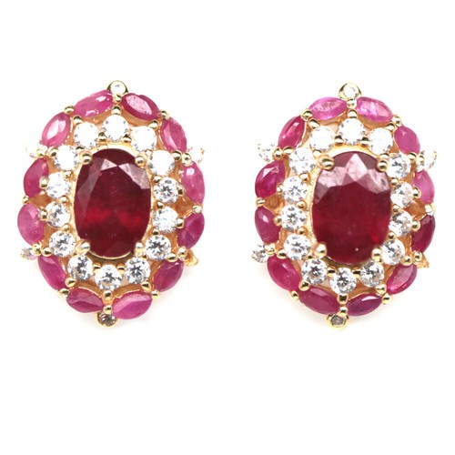 Orecchini Con Quadrato Zirconato – Oro In Oro