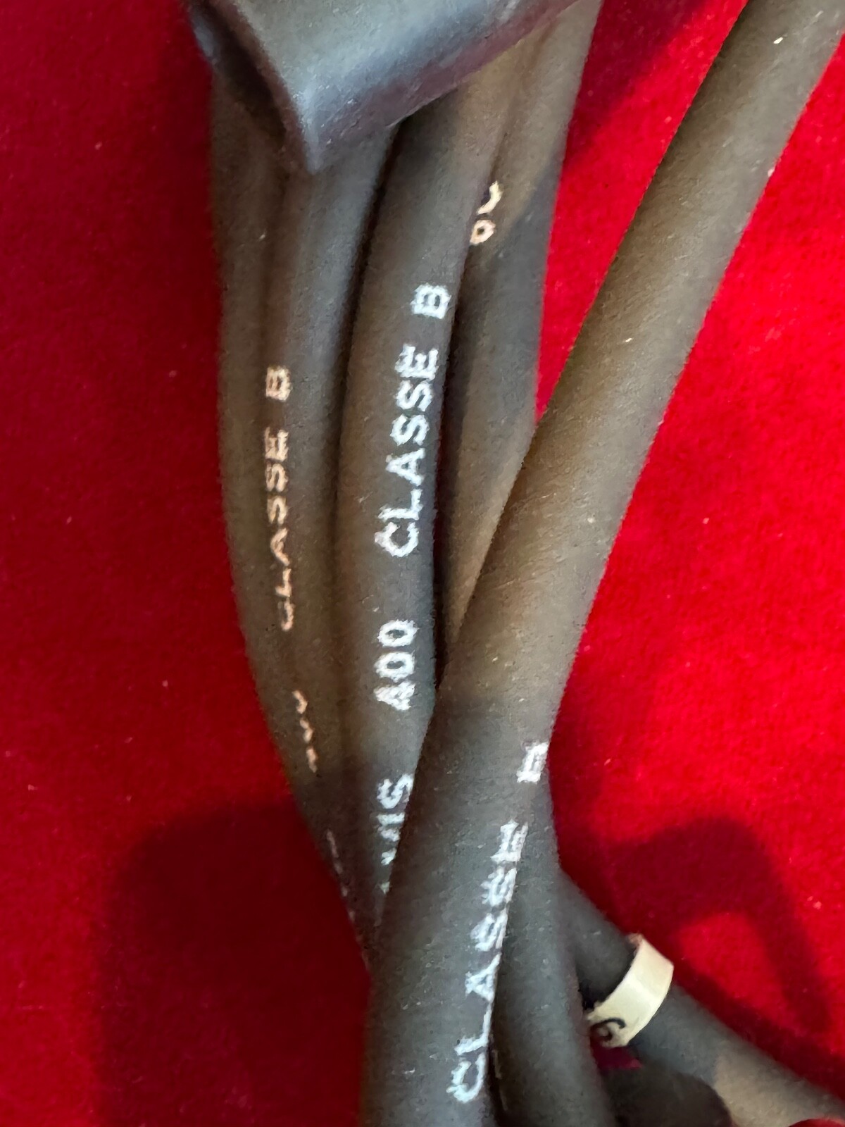 Ferrari 365 GT 2+2/GTC 4 Ignition Wire Set