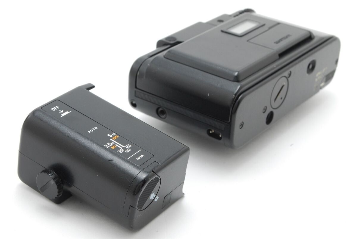 NEAR MINT* Olympus XA4 Macro 35mm Point & Shoot Film Camera NEAR MINT* Olympus XA4 Macro 35mm Point & Shoot Film Camera