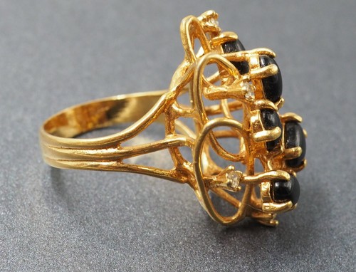 Onyx & Rhinestone 18ct Yellow Gold Plated Cluster Ring - 第 12/16 張圖片