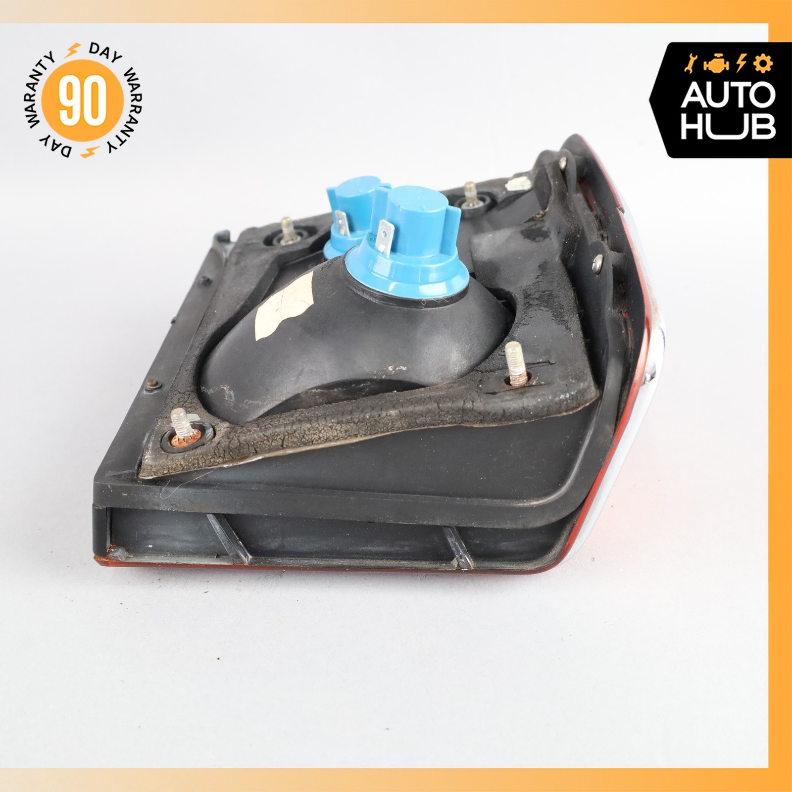 Rolls-Royce Silver Spur 1981-1996 Rear Left Outer Tail light