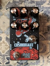 Matthew Effects Cosmonaut V2 Void Delay/Reverb Pedal