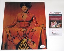 Mary J. Blige signed Autographed 8x10 Photo SEXY SINGER What's the 411 JSA COA