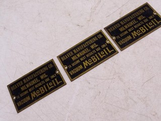 Antique Brass Machine Plaque Sign Beaver Manufacturing Milwaukee WI Mobiloil Vtg