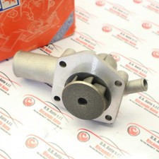 Pompe à eau Skoda 130