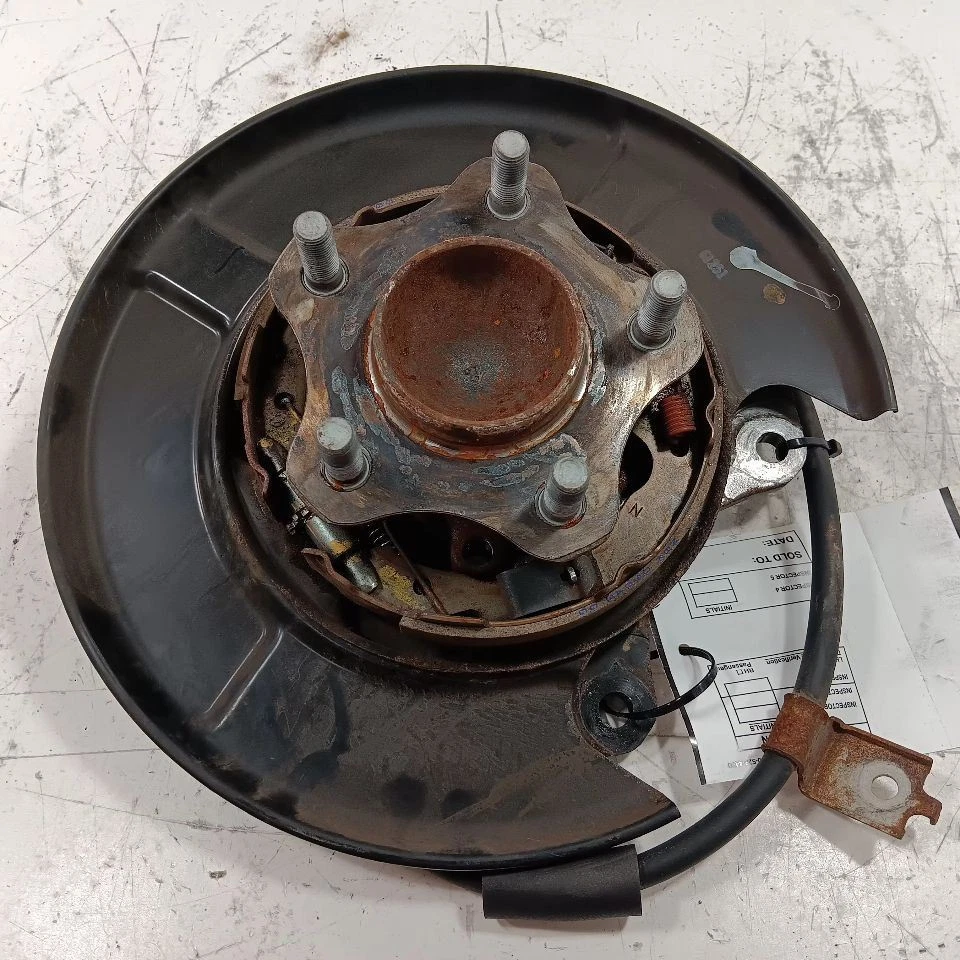 Buje de cojinete de nudillo de husillo trasero izquierdo Nissan LEAF 2013 2014 2015 2016 20 Foto 3 de 4