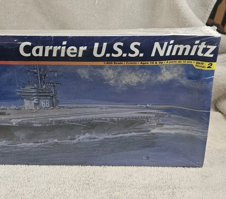 Revell Carrier U.S.S. Nimitz Kit # 85-3004 Factory Sealed Dented Box 1:800 Scale - Image 3 of 4