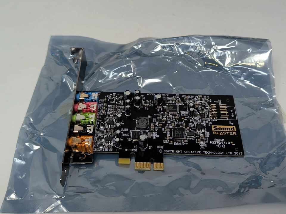 Tarjeta de sonido Creative Sound Blaster Audigy FX 5.1 PCIe SB1570 24 bits 106 dB SBX Pro Foto 3 de 4