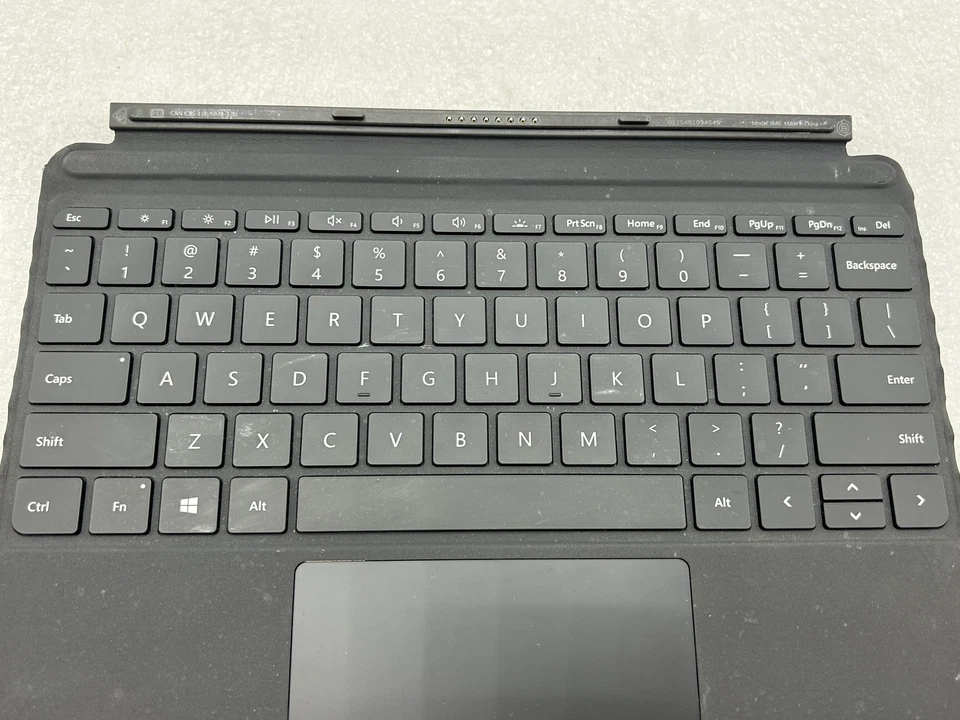 Microsoft Surface Go Type Cover - BLACK Model 1840 W/ FREE SHIPPING - Image 4 of 4