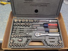 Craftsman USA  62 Piece Mechanic Tool Set wit...