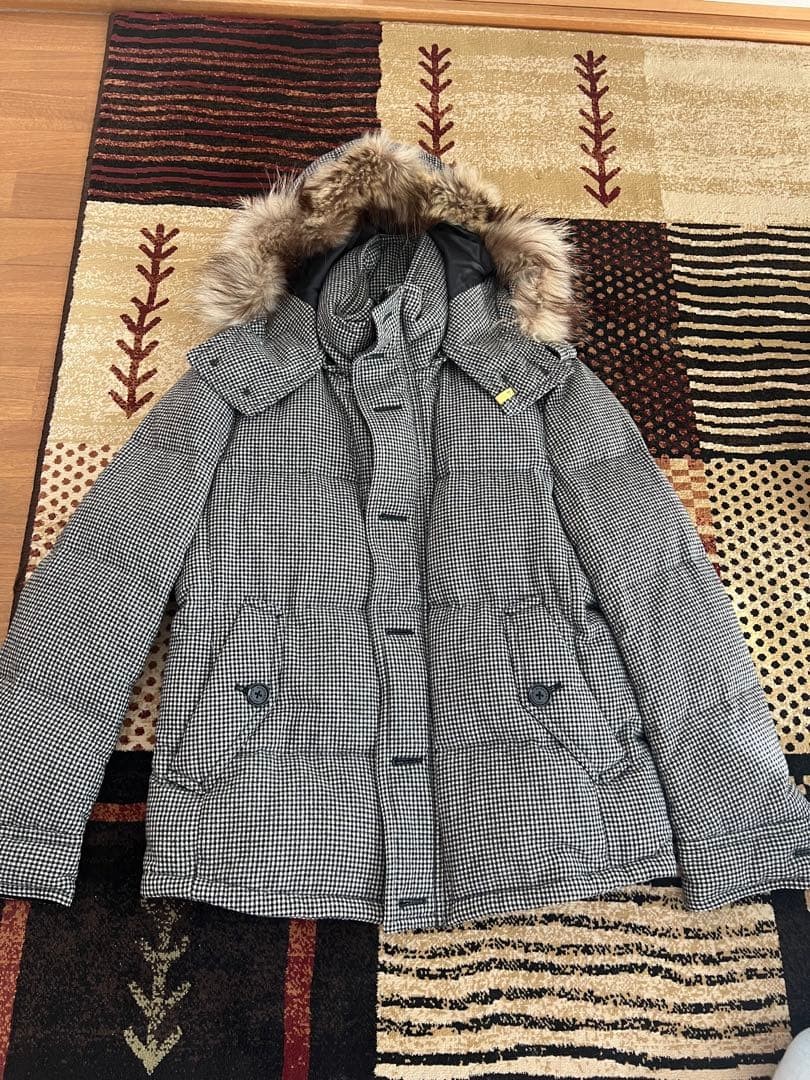 BURBERRY BLACK LABEL Checked Pattern Down Jacket … - image 4