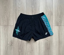 vintage Nike challenge court Agassi shorts 90s size M