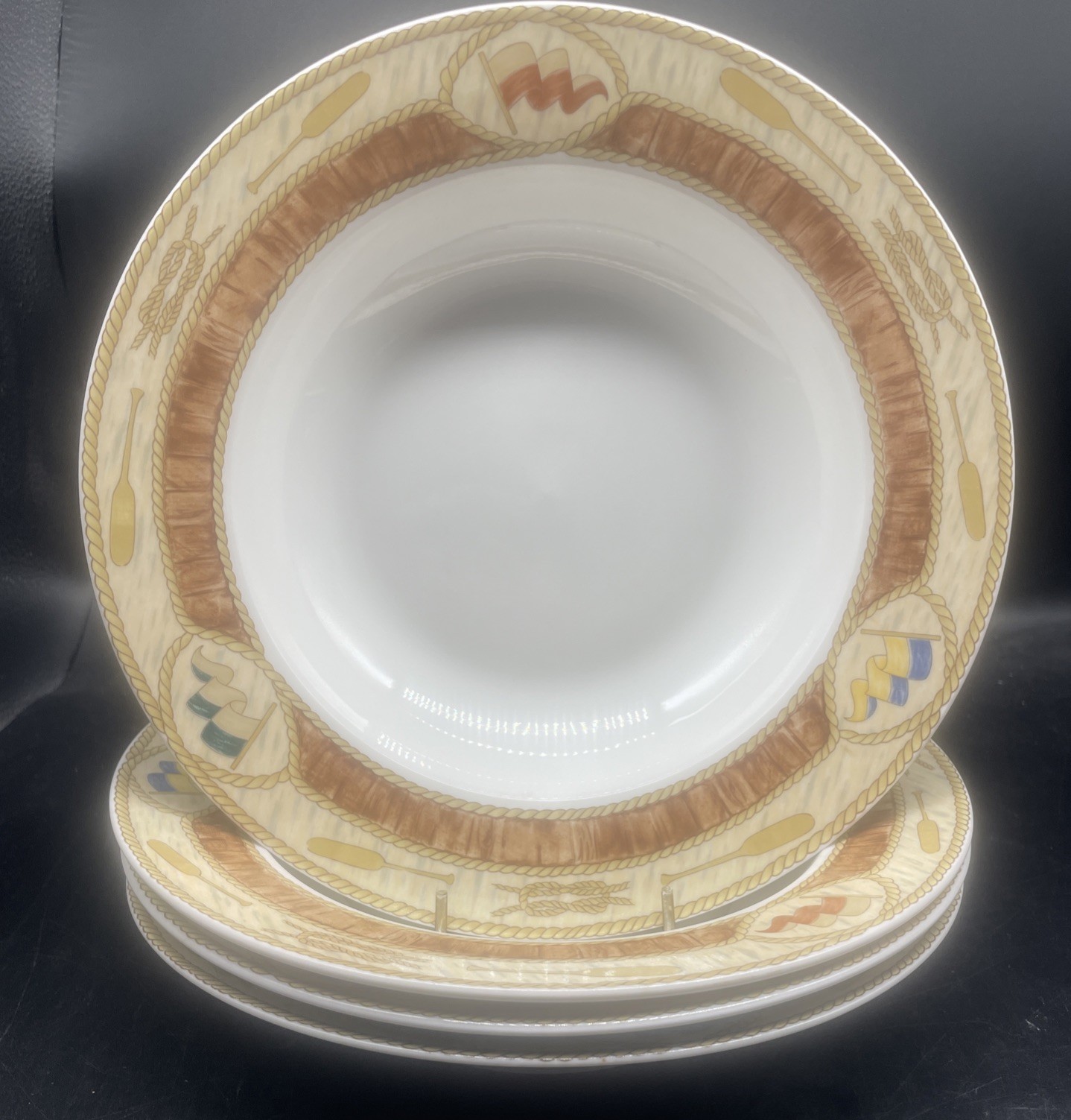 Of 4 8 3/4" Rimmed Soup/pasta Bowls