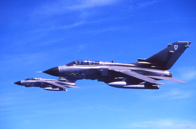 Original colour slide Tornado GR.4 /Q of 13 Sqdn. RAF (Air to Air view)