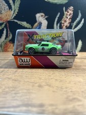 Auto World 2007 XTraction '71 Lime Green Racing Camaro Slot Racer  8 NOS