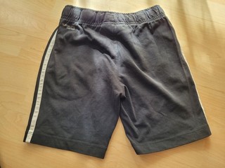 kurze Jungen Sport Trainingshose ADIDAS Größe: 116 gebraucht TOP Zustand!