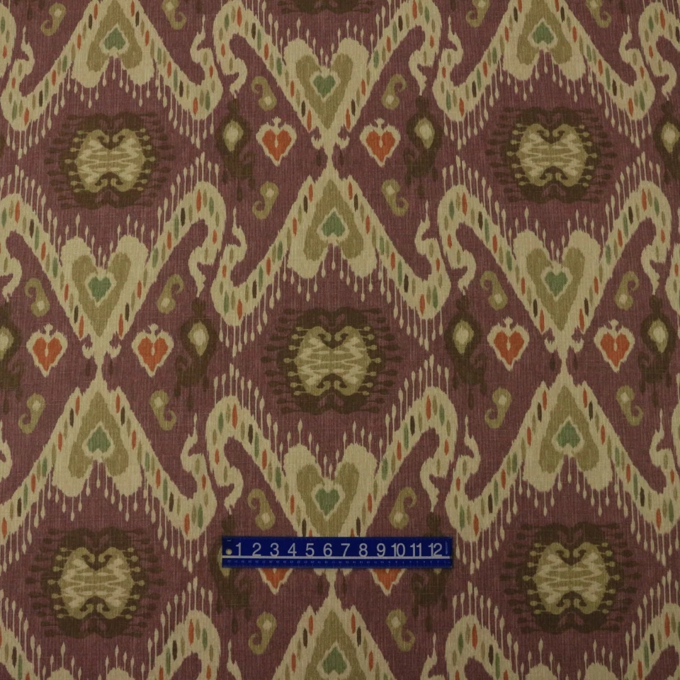 TELA MULTIUSOS WAVERLY ILUMINADA MORERA PÚRPURA IKAT BEIGE POR YARDA 54"W Foto 2 de 4