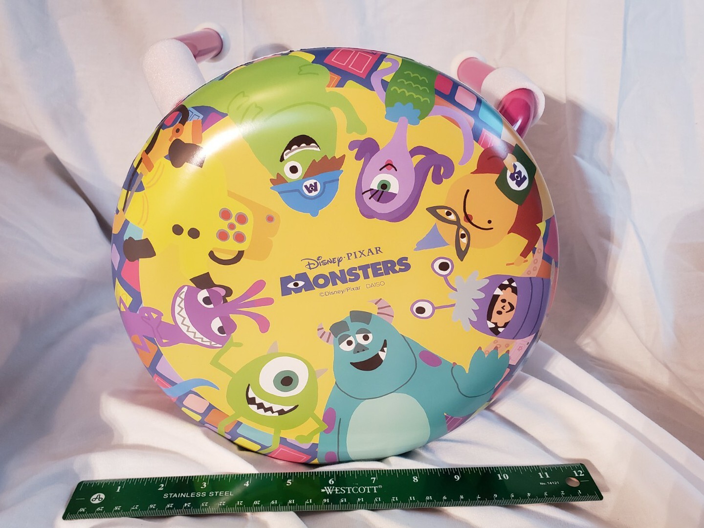 Nuevo taburete para niños 10" Monsters Inc personajes 6 años+ Sully Mike Boo patas rosa Daiso