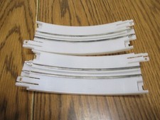 ARTIN ONE LANE 45 DEGREE LOOPING SLOT CAR TRACK 112200194 1/43 SCALE LOT OF 2