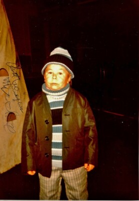 [JSA認証] アルフ中身Michu Meszaros氏 写真サイン アルフ直筆 JSA認証] アルフ中身Michu Meszaros氏 写真サイン アルフ直筆