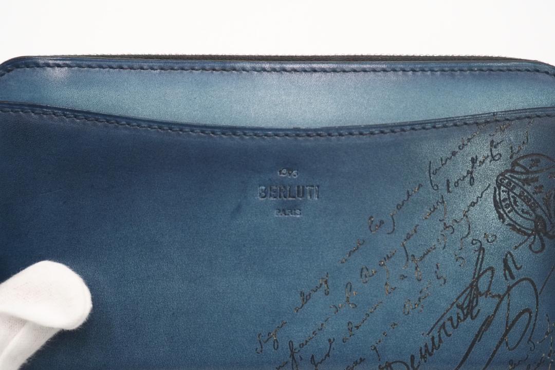 Berluti Round Zipper Long Wallet Itauba Neo Scrit Leather Berluti Round Zipper Long Wallet Itauba Neo Scrit Leather